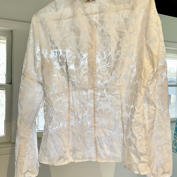 Ladies blouse - Picture 2 of 3
